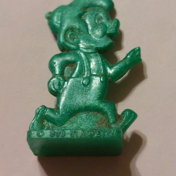 plastic game piece - Picture 5 of 7